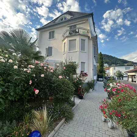 Jule Apartment